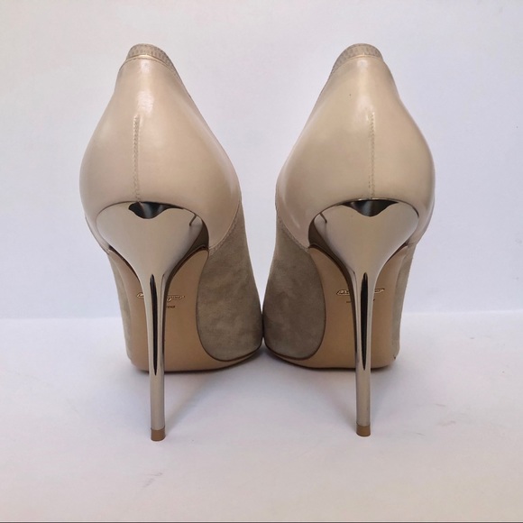 Stunning Salvatore Ferragamo Pumps Size 10 - Picture 4 of 6